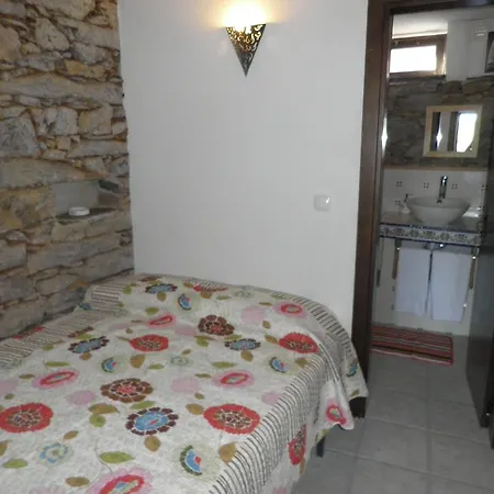 Casa de hóspedes Quinta Da Eira 3*